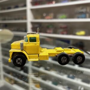 Matchbox Super Kings K-18 Dodge Tractor