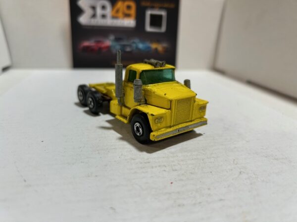 Matchbox Super Kings K-18 Dodge Tractor – Image 2
