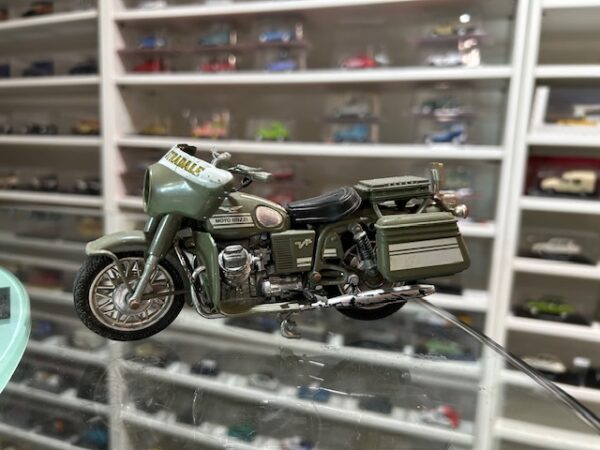 Moto Guzzi Polizia Polistil 1/15
