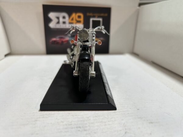 Yamaha XVS 650 Dragster Majorette 1/18 – Image 2