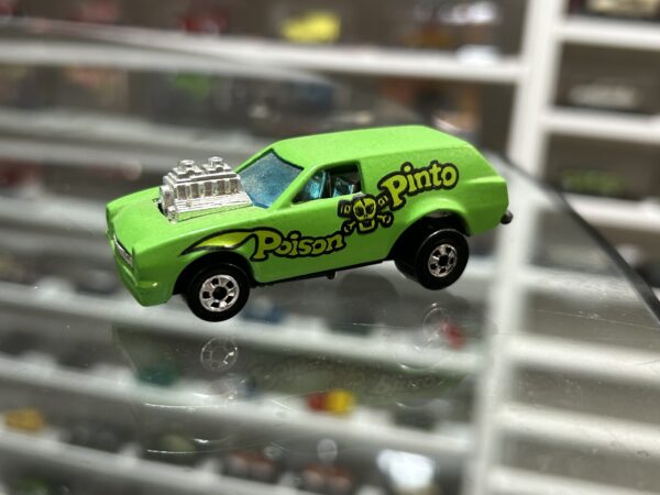 Poison Pinto 1975 Hot Wheels 1/64