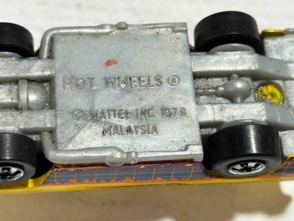 Hot Wheels Chevrolet Bel Air 1978 1/64 – Image 4