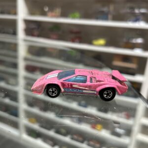 Lamborghini Countach 31 Hot Wheels 1/64