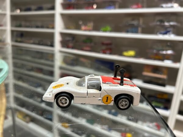 Hot Wheels Sputafuoco Chaparral 1/64