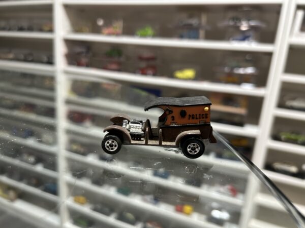 Hot Wheels Paddy Wagon Police 1/64