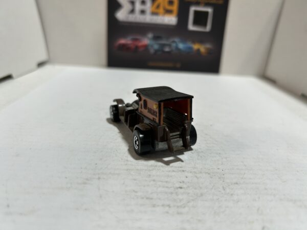 Hot Wheels Paddy Wagon Police 1/64 – Image 2