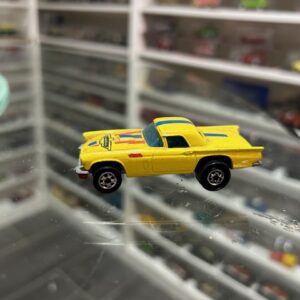 Hot Wheels 57 T-Bird 1981 1/64