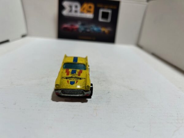 Hot Wheels 57 T-Bird 1981 1/64 – Image 2