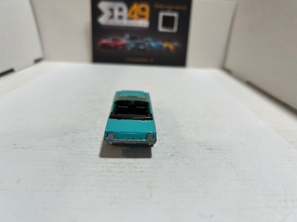 Hot Wheels 65 Mustang Convertible 1/64 – Image 3