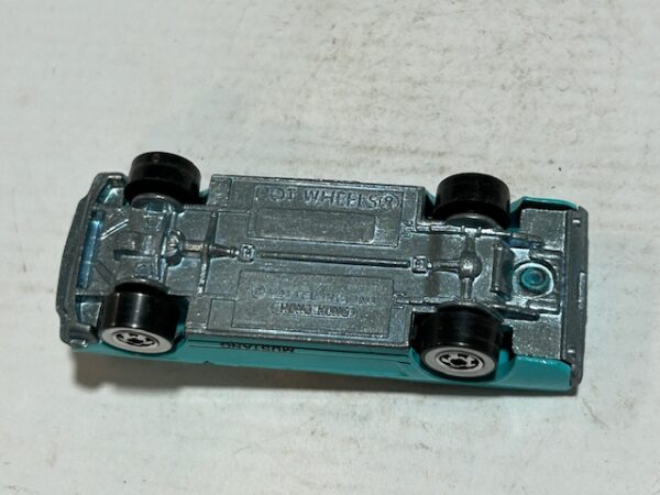 Hot Wheels 65 Mustang Convertible 1/64 – Image 4