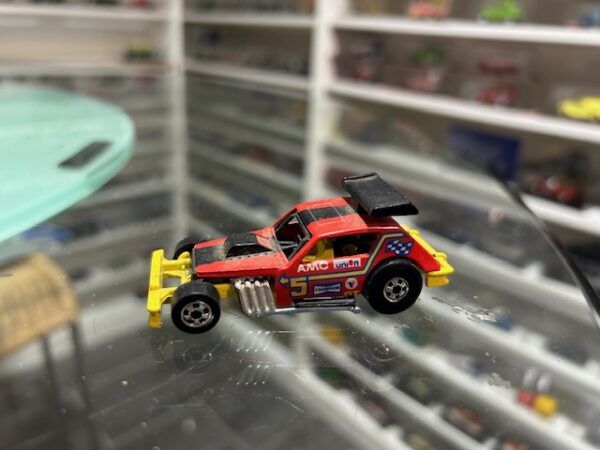 Hot Wheels Creased Gremlin 1/64