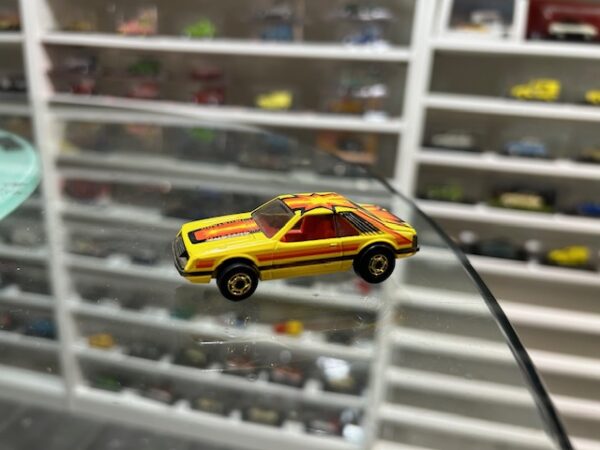 Hot Wheels Ford Mustang Jaune 1979 1/64