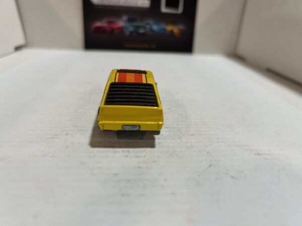 Hot Wheels Pontiac J2000 1/64 – Image 3