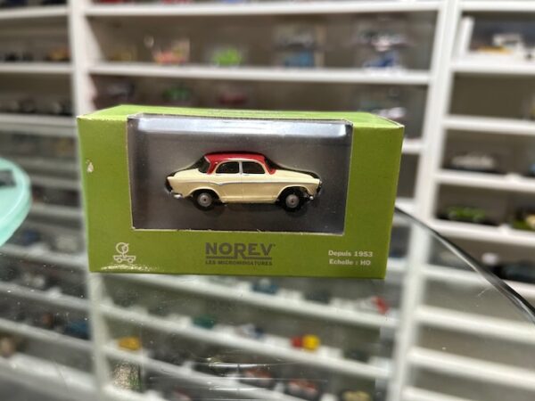 Simca Aronde Les Micro Miniatures Norev