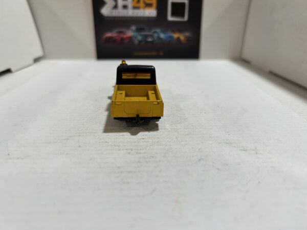 Land Rover Jaune Efsi 1/63 – Image 3