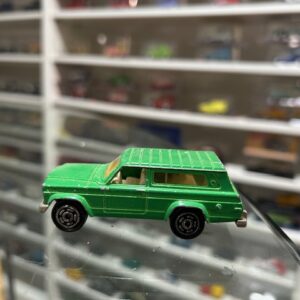 Majorette Jeep Cherokee n°236 1/64
