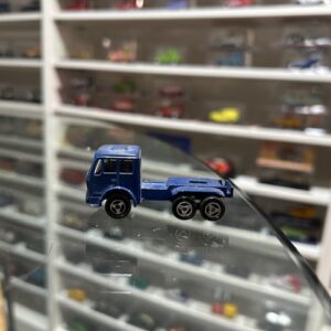 Majorette camion Mercedes 1/100
