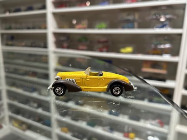 Hot Wheels Auburn 852 1978