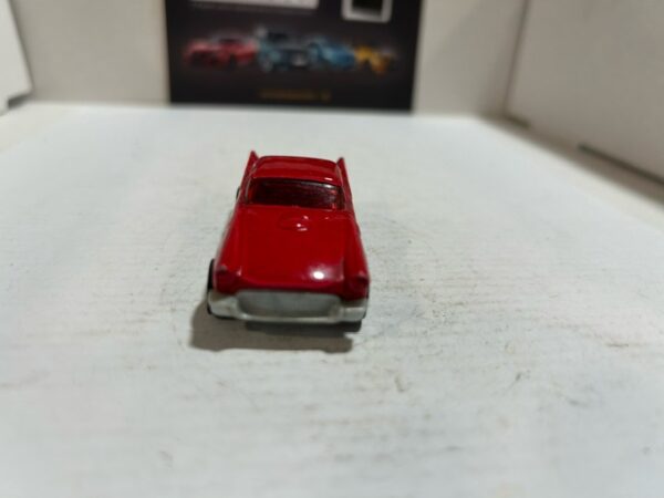 Hot Wheels 57 Ford T-Bird Red 1/64 – Image 2
