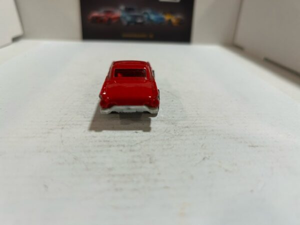 Hot Wheels 57 Ford T-Bird Red 1/64 – Image 3
