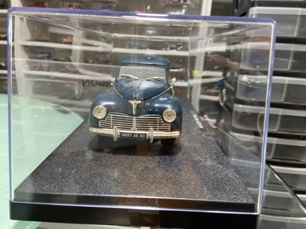 Peugeot 203 1954 1/18 – Image 2
