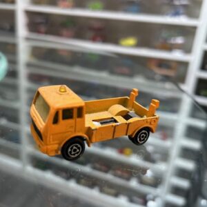 Majorette Camion Mercedes Orange 1/100