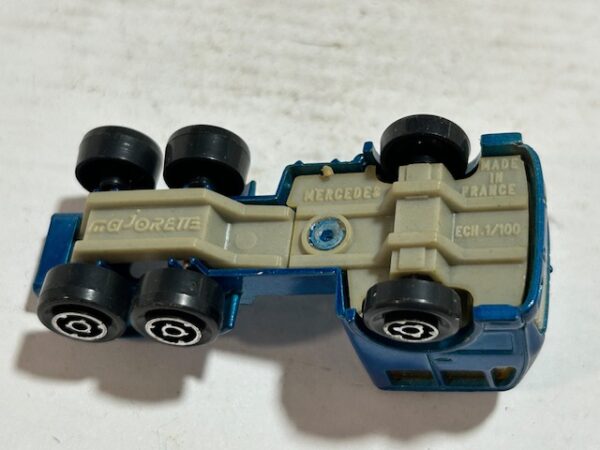 Majorette Camion Mercedes Bleu 1/100 – Image 4