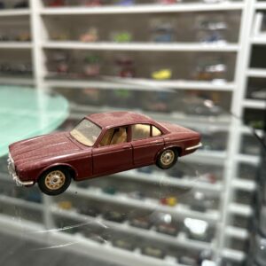 Jaguar XJ 12 Solido 1/43