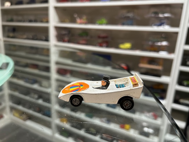 Corgi Penguin 1979