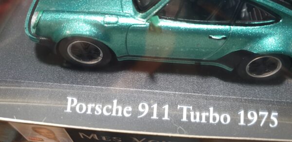 Porsche 911 Turbo 1975 " Mes Voitures Mythiques Dominique Chapatte " 1/43 – Image 2