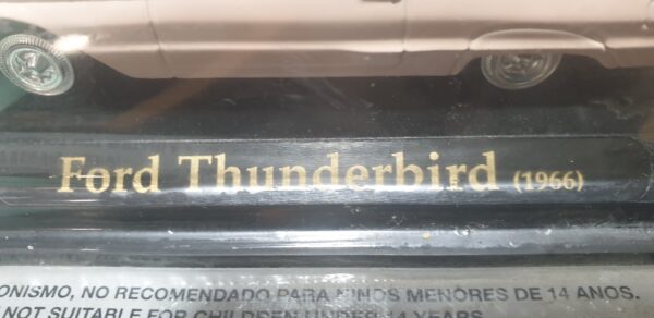 Ford Thunderbird 1966 1/43 – Image 3