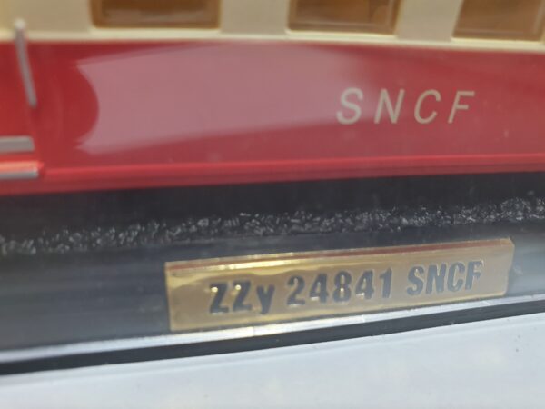 L'autorail ZZY 24841 Ho Atlas – Image 3