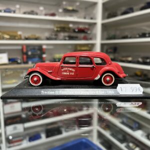 Citroën Traction 11 Familiale des pompiers d'Azé 1955 1/43