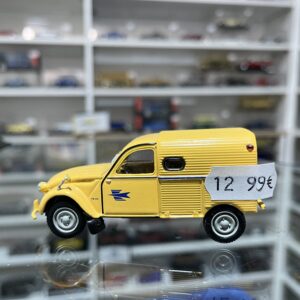 Citroën 2CV AK 250 1962 La Poste Universal Hobbies 1/43