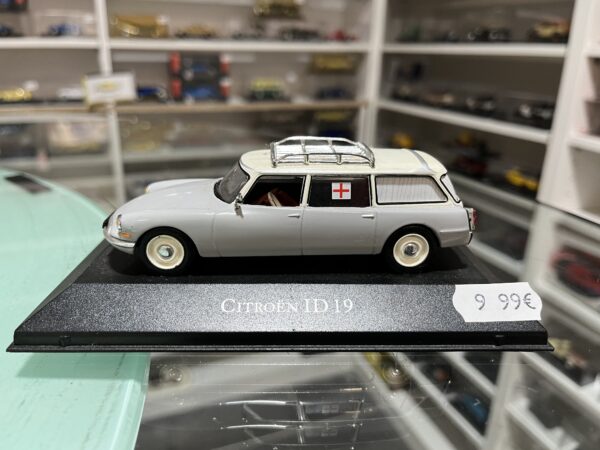 Citroën ID 19 1/43
