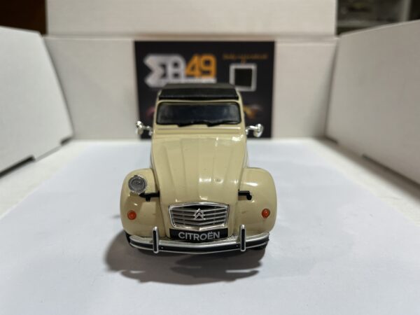 Citroën 2CV 1982 1/24 – Image 3