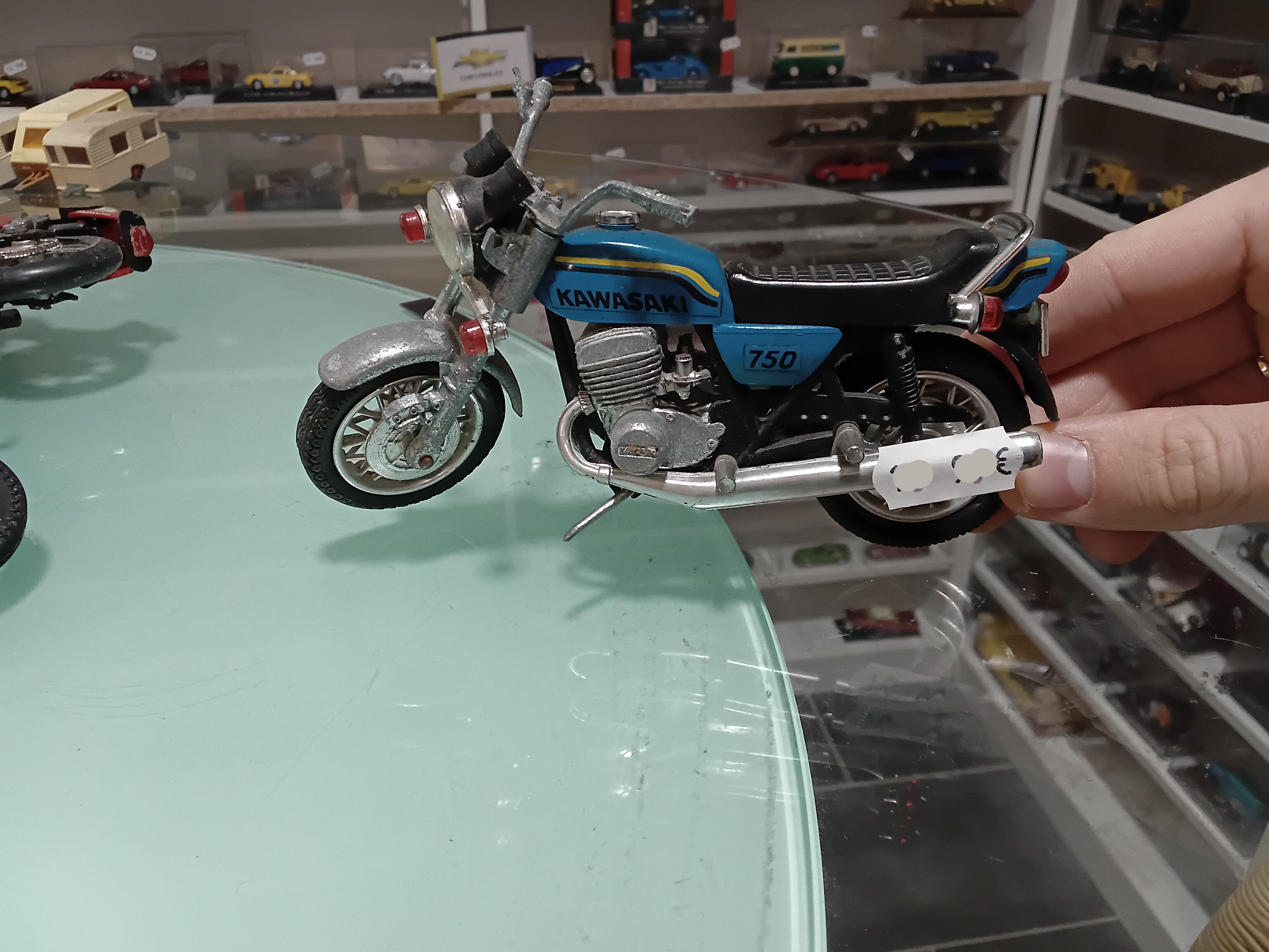 Moto Kawasaki 750 1/15