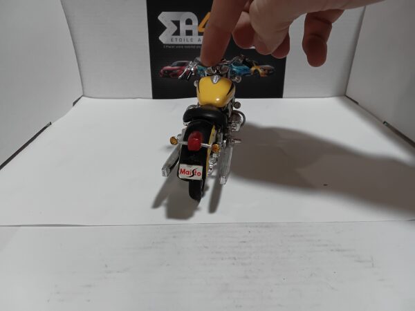 Moto Honda F6C Maisto 1/18 – Image 4