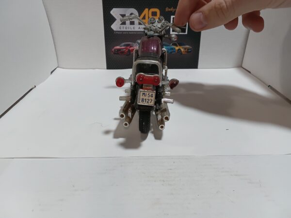 Moto Suzuki GT 750 Polistil 1/15 Manque clignotant avant gauche – Image 4