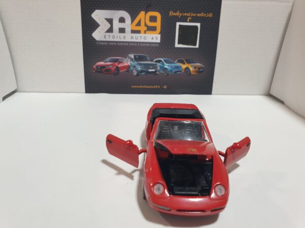 Porsche 968 Cabriolet NZG 1/43 Rouge – Image 4