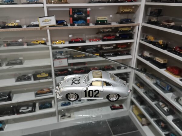 Porsche 356 Coupé n°102 model métal 1/43
