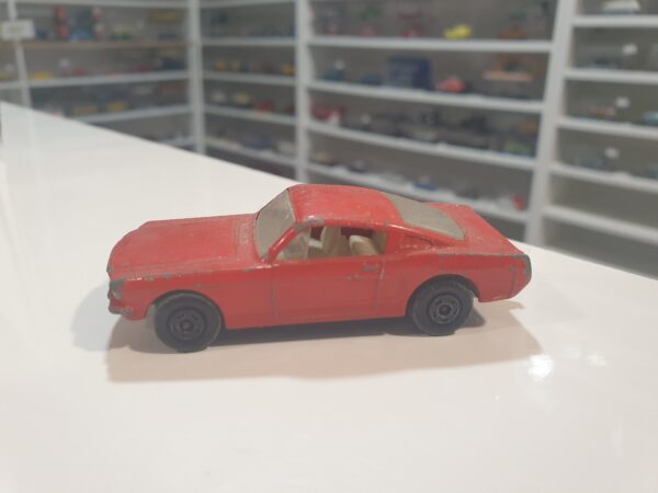 Matchbox Lesney Mustang série n°8 Superfast 1/65