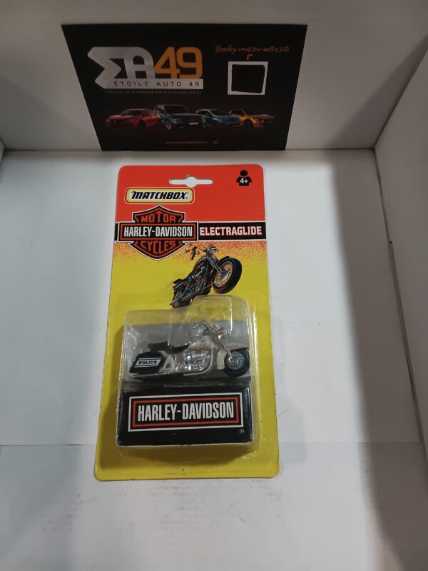 Harley Davidson Electraglide Police Noir Matchbox 1/32