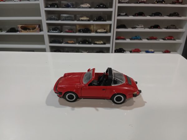 Porsche 911 Turbo Targa NZG Rouge 1/43