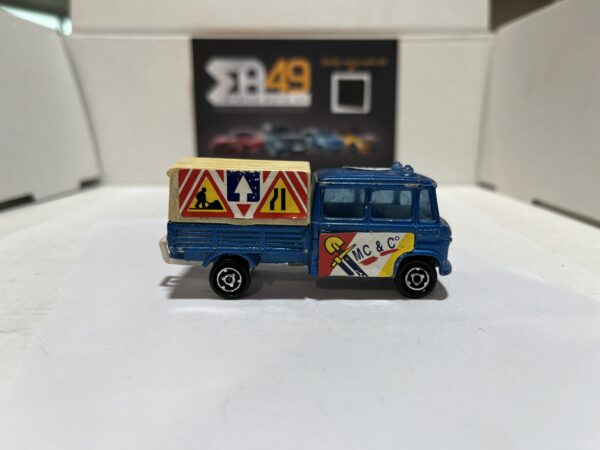 Majorette Mercedes Travaux Publics n°233 1/70 – Image 2