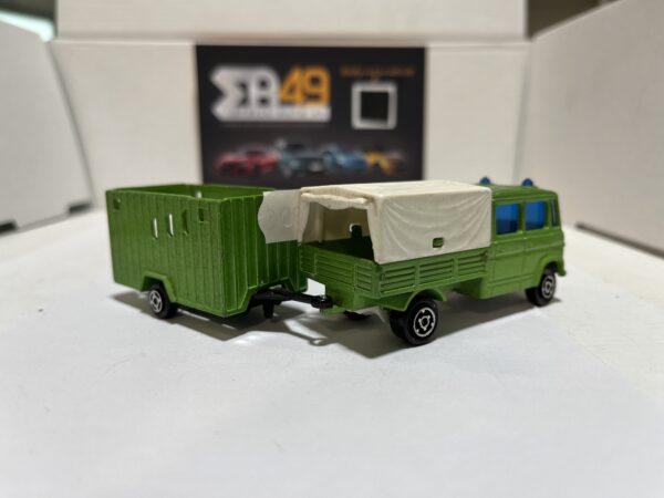 Majorette Ensemble Mercedes Travaux Publics vert n°233 1/70 – Image 3