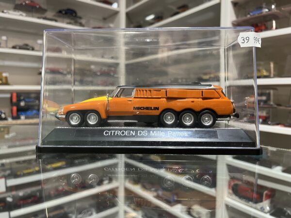 Citroën DS 1000 Pattes Michelin 1972 1/43