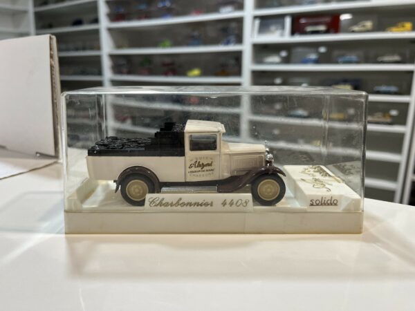 Citroen C4F Charbonnier 4408 Solido 1/43