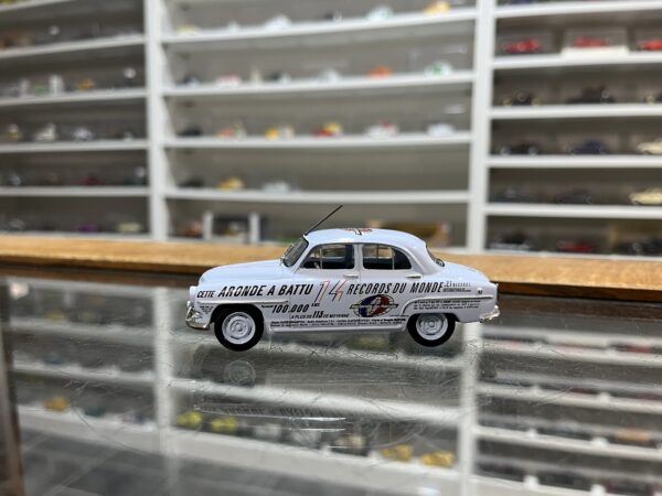 Simca Aronde Grand Large Record du Monde 1/43