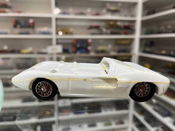 Ford GT 101 à restaurer 1/32